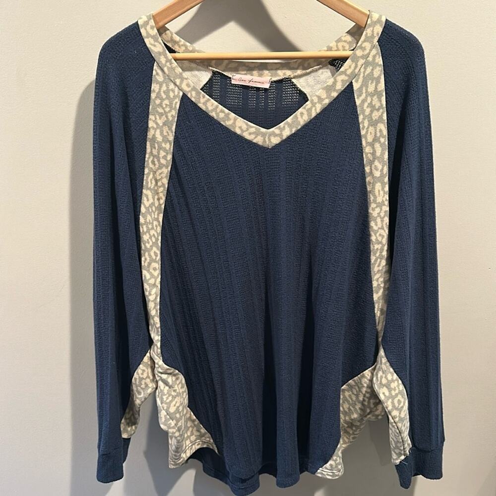 Ces Femme Medium Navy Blue Animal Print‎ Open Knit Dolman Sweater Top